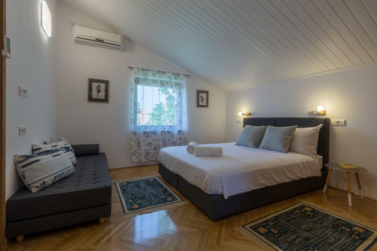 Apartment Lungera PUY Exterior foto